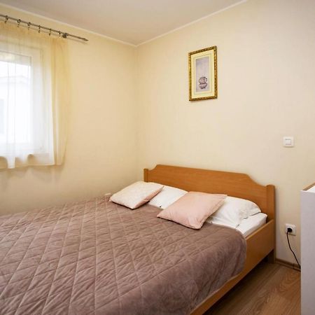 Apartments Ulika Rovinj Exterior photo
