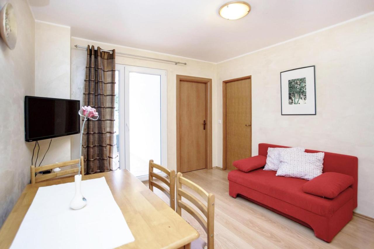 Apartments Ulika Rovinj Exterior photo